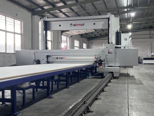 EVA PU Foam CNC Cutting Machine ความแม่น +/-0.05mm ความแม่นยําแผ่นยาว การตัดความยาวไม่สิ้นสุด
