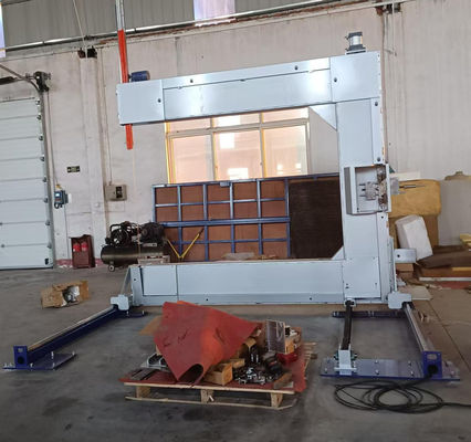 เครื่องตัดโฟม Cnc ขนาดใหญ่แนวตั้งฟองน้ำแนวตั้งควบคุม PLC โต๊ะทำงานโรตารี